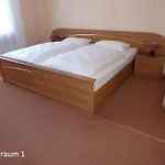 Апартаменты Waltraud Брилон